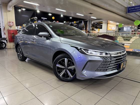 BYD KING 1.5 DM-I PHEV GS AUTOMÁTICO BYD KING 1.5 DM-I PHEV GS AUTOMÁTICO